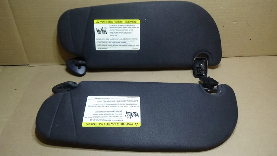 2006-2011 Ford Crown Victoria Left Right Sunvisor - Image 4 of 4