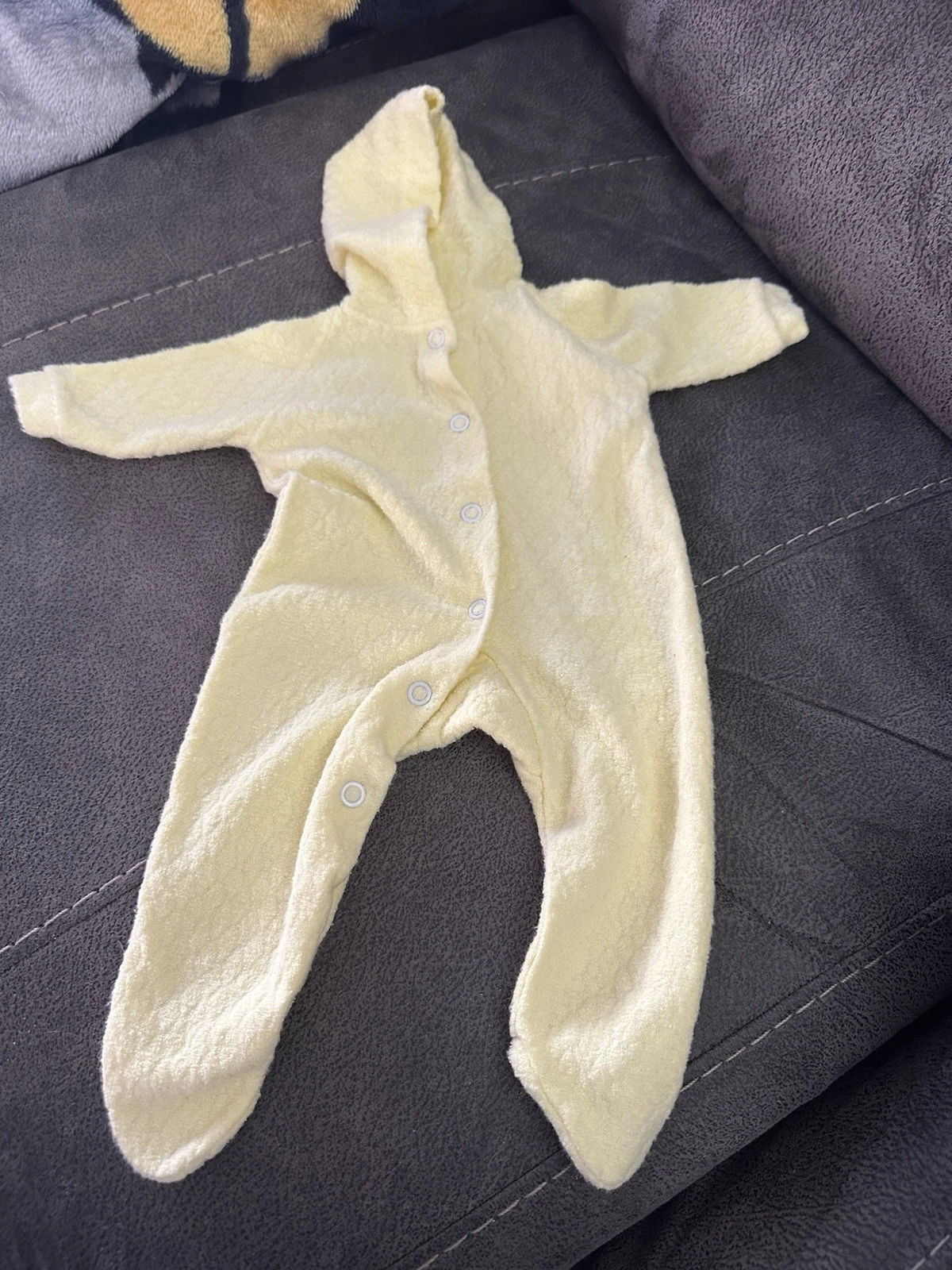 Vintage 1975 Trim Fit Baby Clothes Newborn