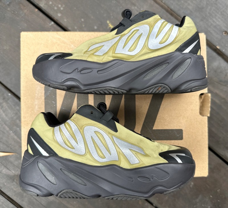 Size 9K - Adidas YZY 700 MNVN INFANTS GY4812 Resin Originals