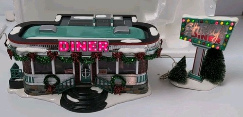 Dept 56 Snow Village Shelly's Diner 55008 Christmas Retired With Original Box - Picture 7 of 9