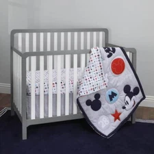 Disney Baby by NOJO  "AMAZING MICKEY MOUSE"  3pc Crib Set  Quilt, Sheet, Ruffle
