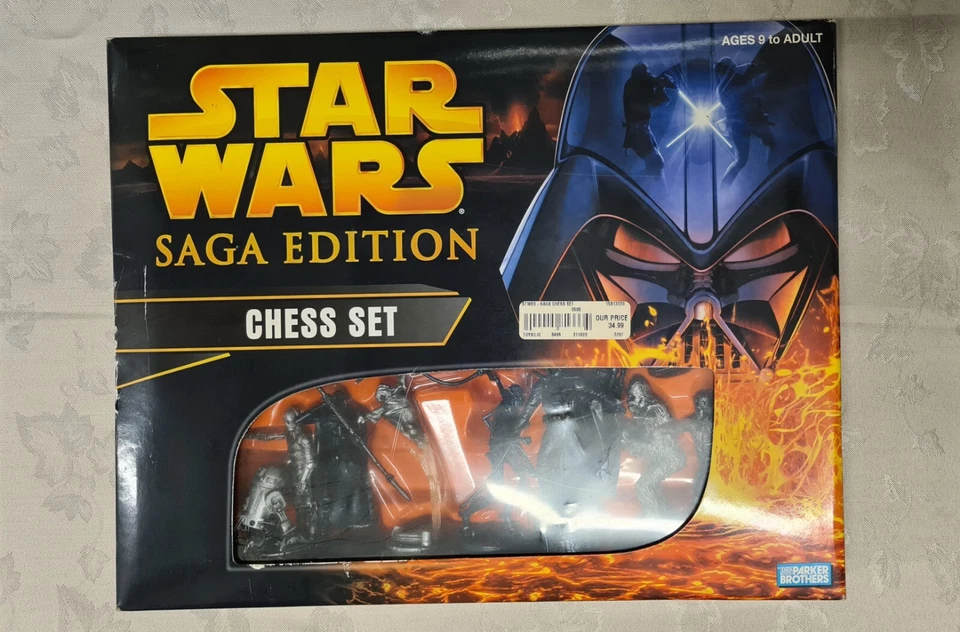 STAR WARS CHESS SET SAGA EDITION 2004 SEALED - Image 2 of 4