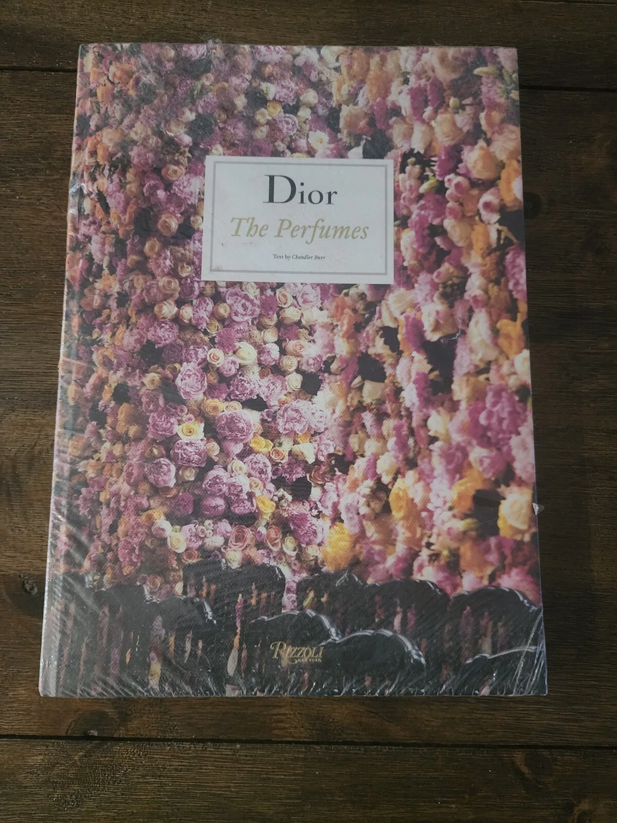 Parfums Dior O/P par C. Burr (2014, couverture rigide)