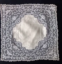 ANTIQUE SILK HANDKERCHIEF LINEN 25 CENTIMETERS SQUARE