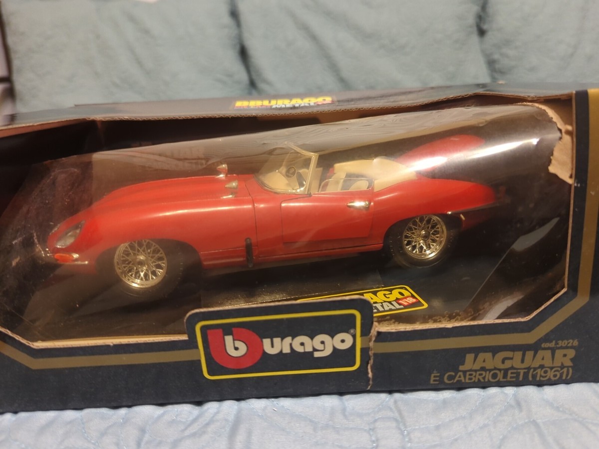 自動車 burago 1/18 JAGUAR E CABRIOLET (1961) 1961 Jaguar 
