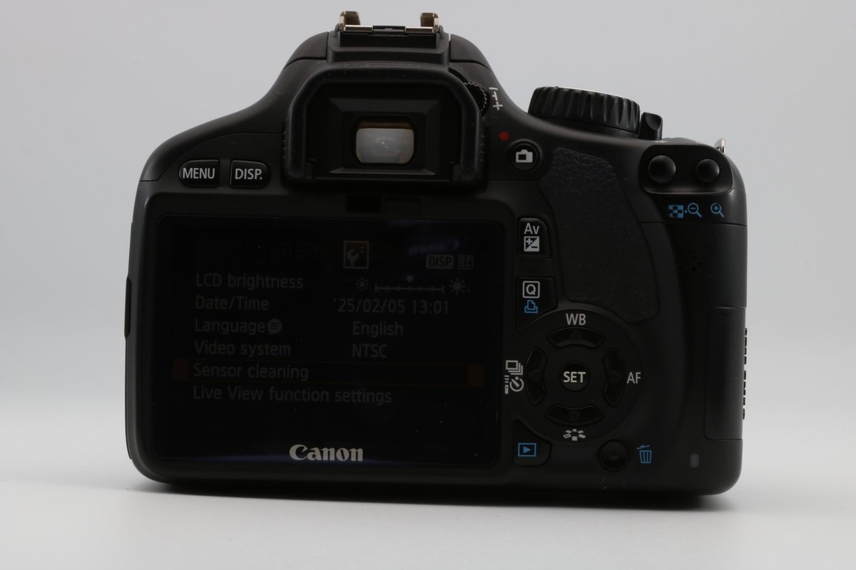Near Mint] Canon EOS Kiss X4 / Rebel T2i Digital Camera w