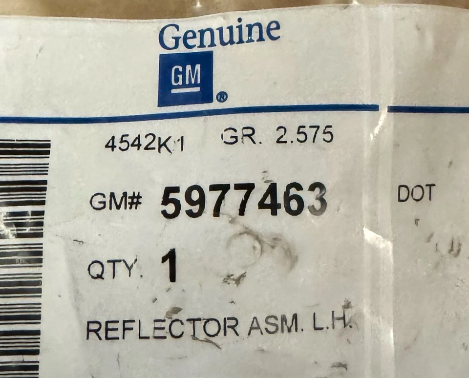 Marcador delantero GM #5977463 - lado del conductor - GMC C1500/C2500/C3500 Foto 3 de 4