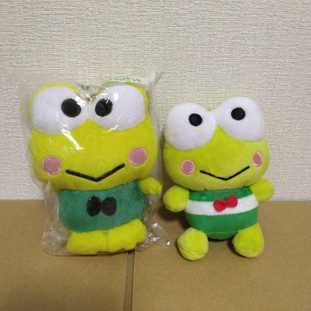 Sanrio Mascots Set of 2 - including Holder - Collectible Figures -