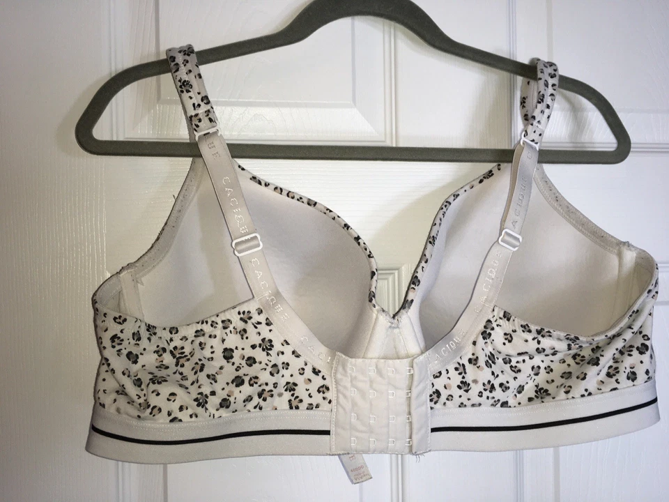 Бюстгальтер на косточках Cacique с цветочным рисунком. Размер - 40 DDD - Изображение 2 из 3