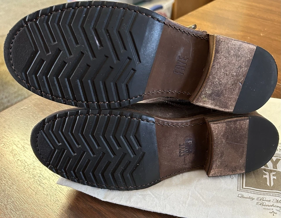 Frye Women's Brown Leather Ankle Boots Size 8B - Image 2 of 4