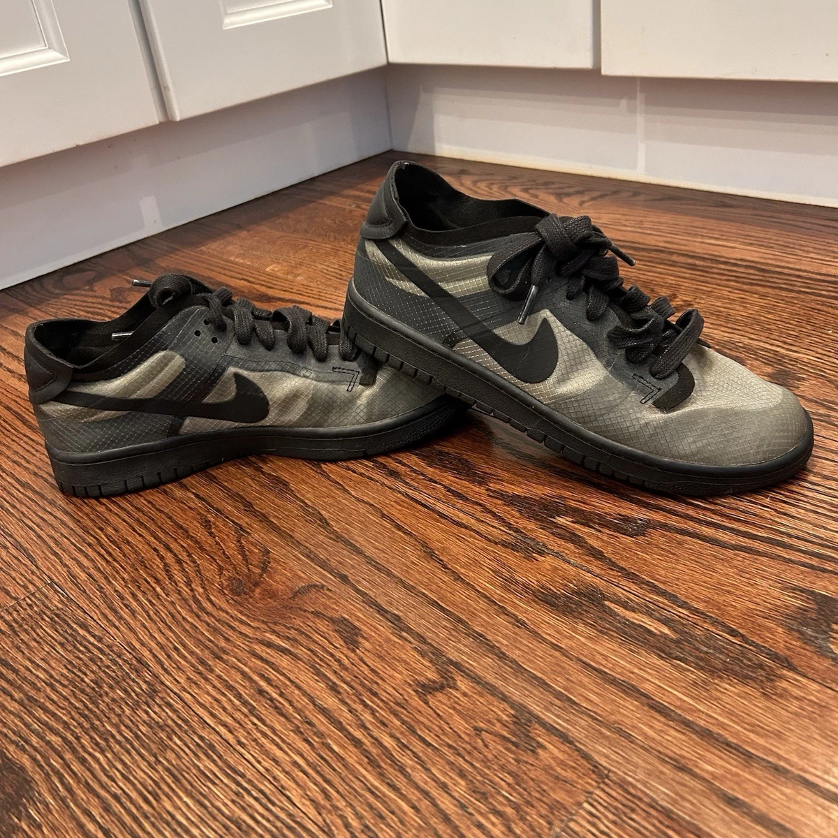 【美品】NIKE WMNS DUNK LOW COMME DES GARCONS Comme des Garcons x Nike Dunk Low - Дата релиза, цены, где купить