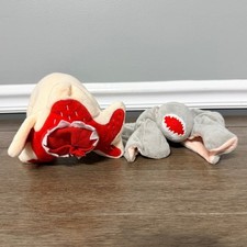 Netflix Stranger Things Demogorgon Dart Plush Set