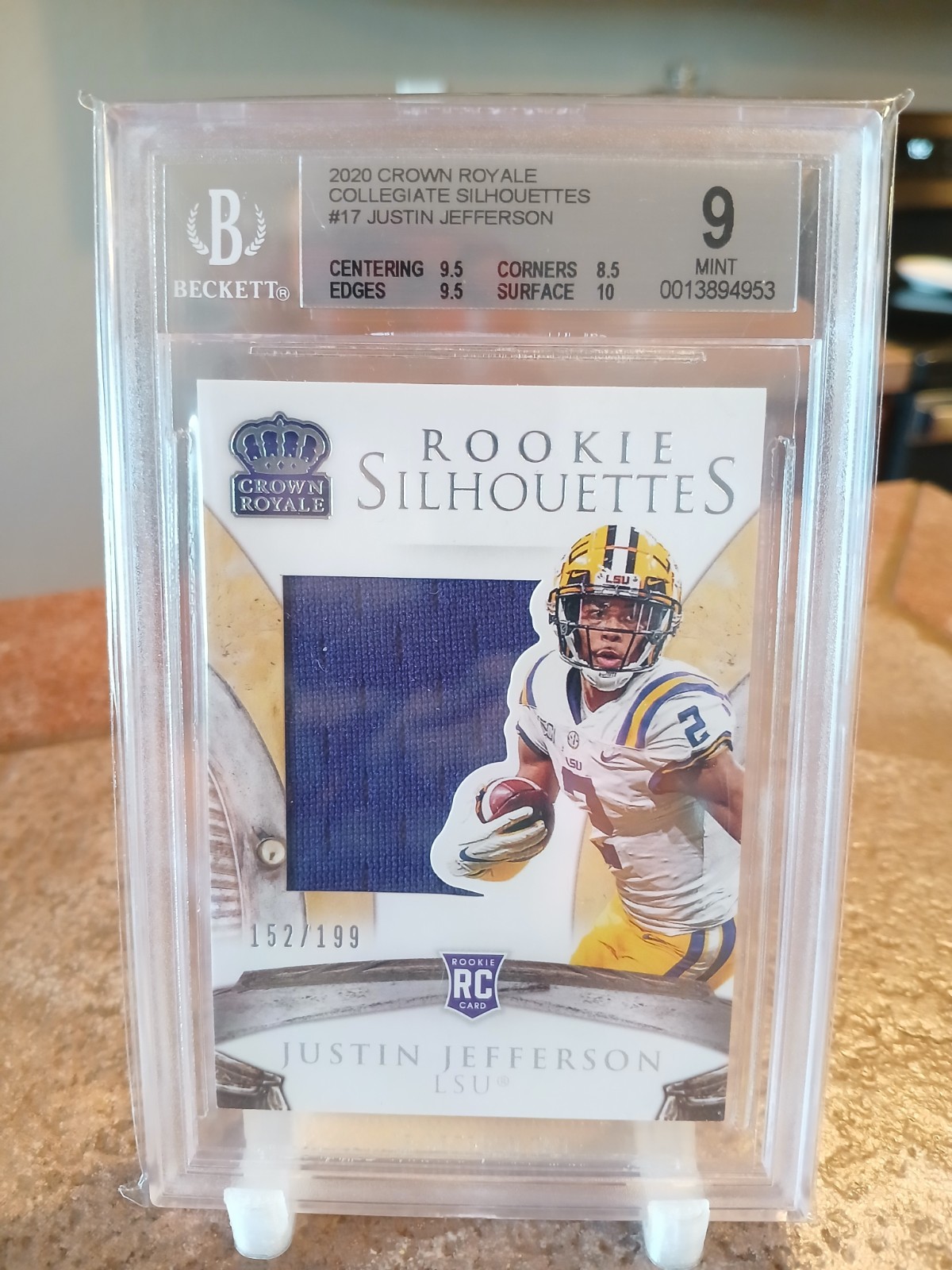 Justin Jefferson Panini Chronicles Draft Picks Crown Royale Collegiate Silhouettes #17 Base