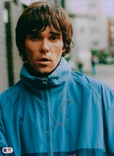 IAN BROWN SIGNED 16x12 STONE ROSES PHOTOGRAPH (ACG CERT AG18773)