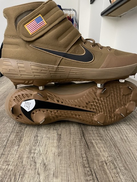 Size 16 - Nike Alpha Huarache Elite 2 