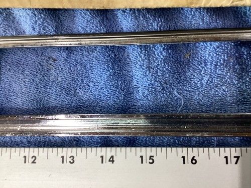 NOS 1982-1990 Buick Electra Front Parking & Turn Signal Lamp Bezel 25501972 - Bild 9 von 14