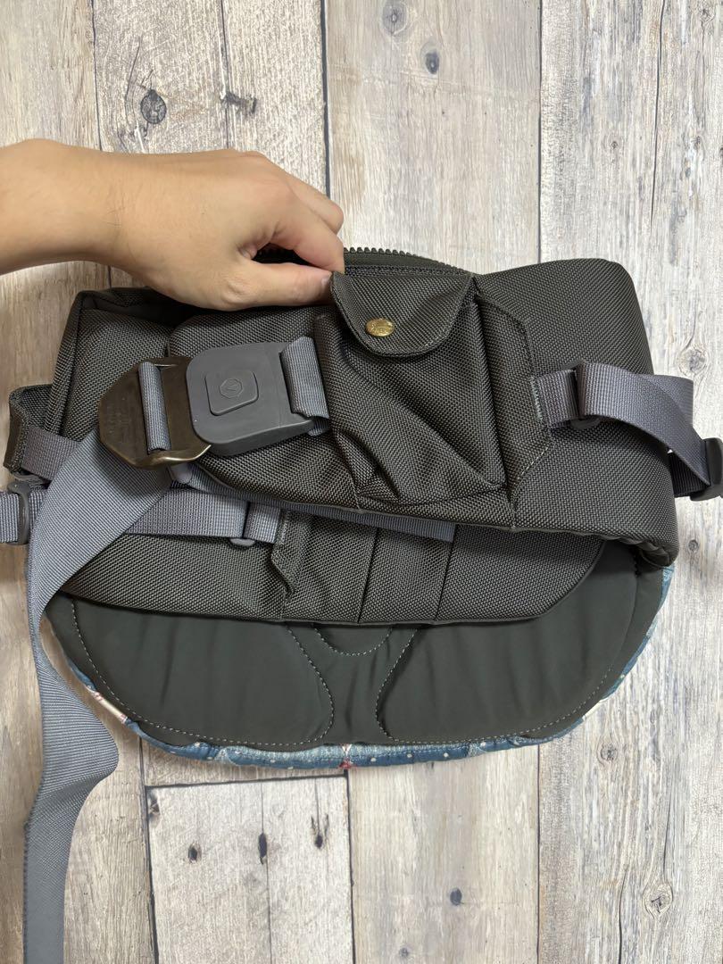 VISVIM Ballistic Lumbar Body Bag 8L Black Green Waist Pack VISVIM Ballistic Lumbar Body Bag 8L Black Green Waist Pack