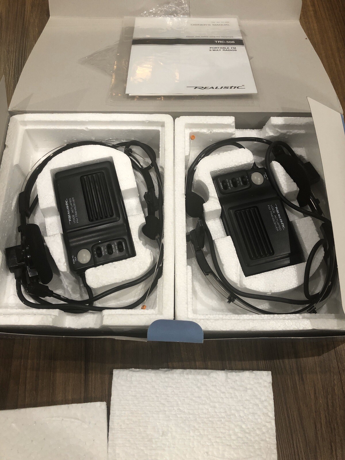 RARE Realistic VoiceOperated TwoWay Communication System 49 MHz 21