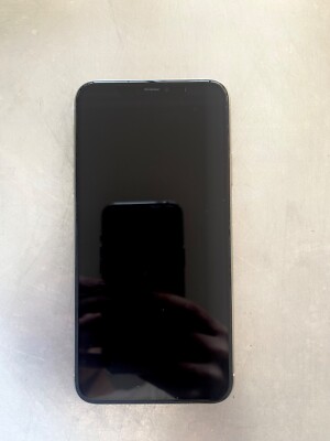 Apple iPhone 11 Pro Max - 64GB - Silver (AT&T) A2161 (Single SIM