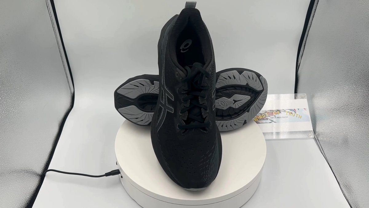 ASICS NOVABLAST 4 1011B693 002 Black Graphite Grey Running Shoes