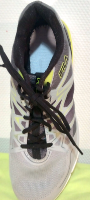 Mens wanderun Fila shoes size 8.5 green gray running shoes FILA 2 Running Sneakers  main image 4