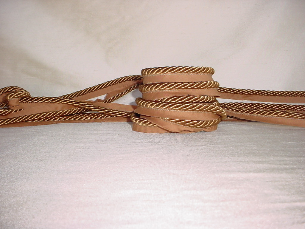 131/2Y D'KEI C1131 METALLIC BRONZE DOUBLE LIP CORD DRAPERY UPHOLSTERY