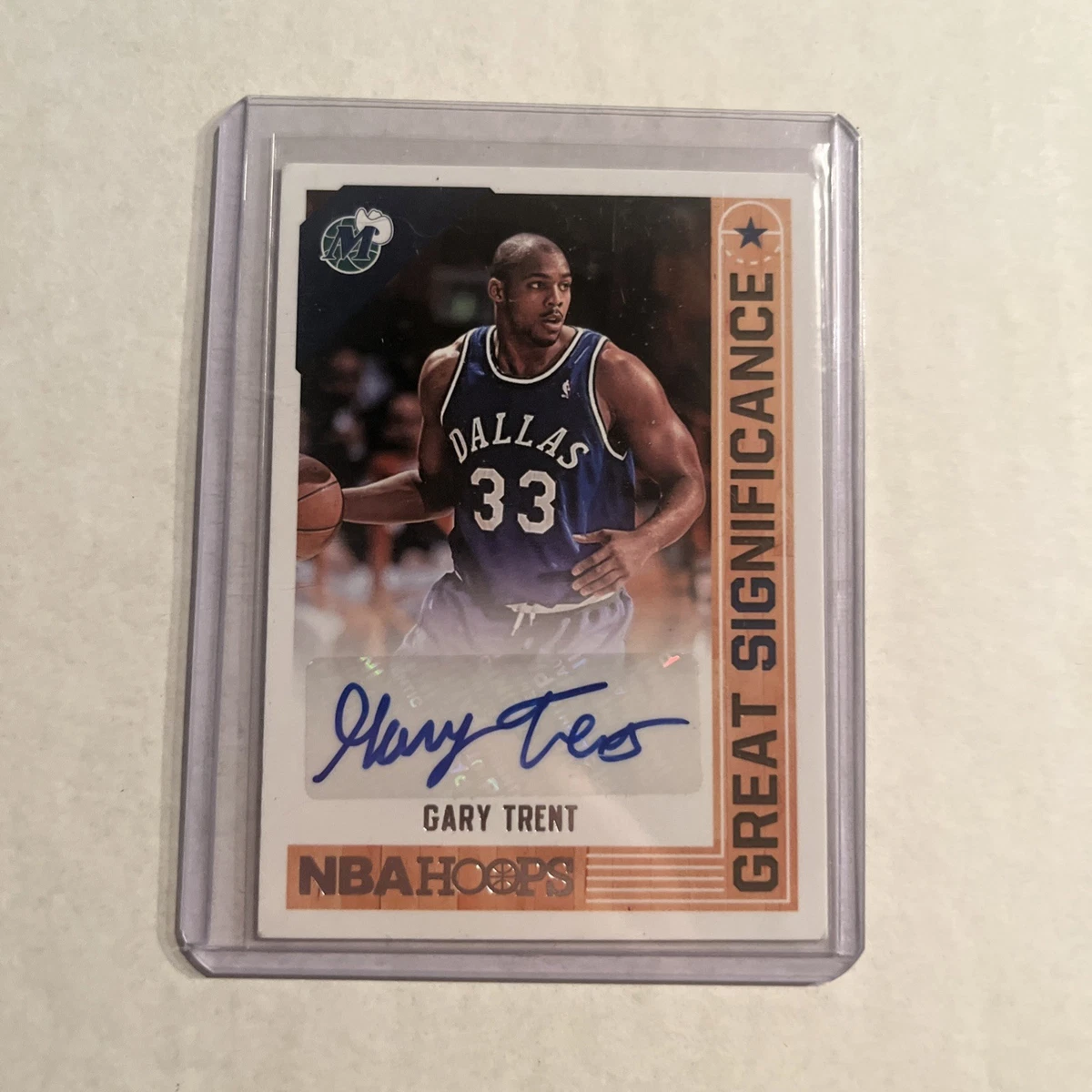 Gary Trent Basketball Autographed Sports Trading Cards
