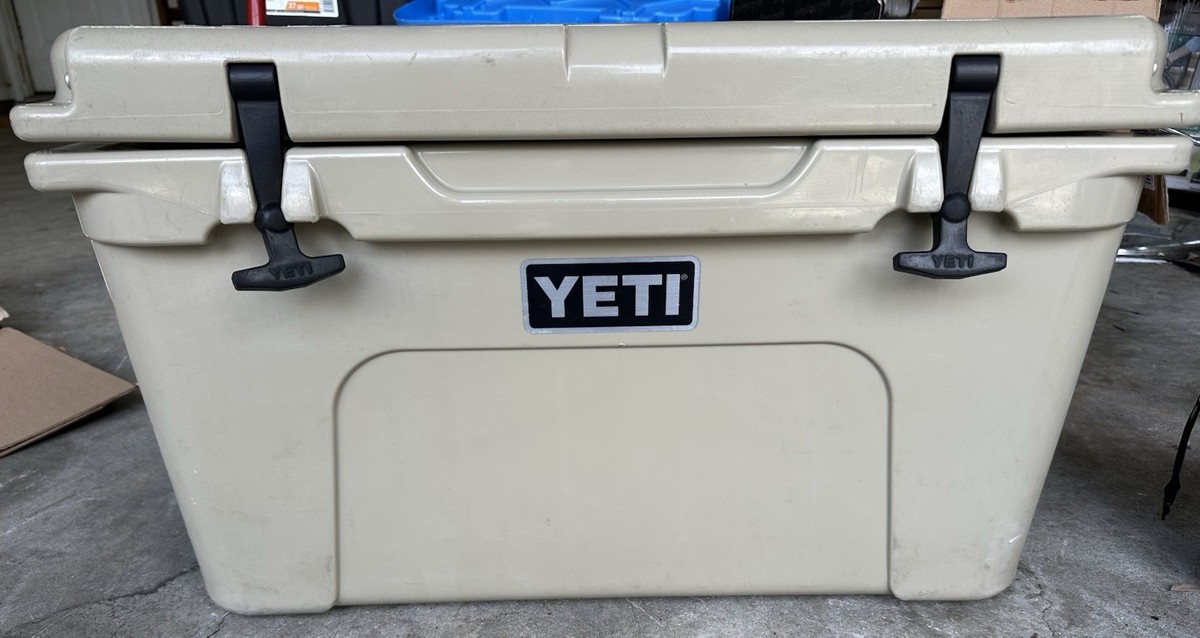 【mods64】新品未使用 YETI Tundra 45 Tan Yeti Tundra 45 Cooler - Dessert Tan | eBay