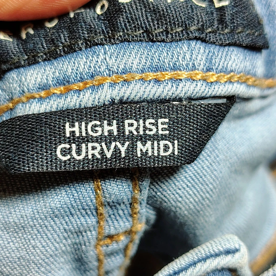 Pantalones cortos de mezclilla Aeropostale tiro alto curvilíneos midi para mujer talla 2 lavado claro Foto 3 de 4