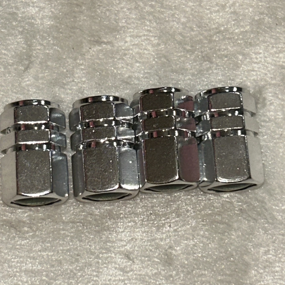 4 Silver Valve Stem Caps Land Rover Range Rover Sport Discovery 3/4/5 Discovery  - Image 4 of 4