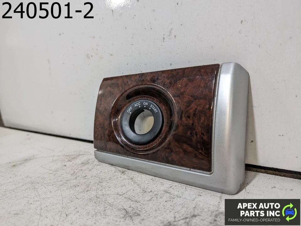 OEM 2010 Chrysler Town & Country 3.8L Dash Ignition Key Cylinder Trim Ring Bezel Foto 3 de 4