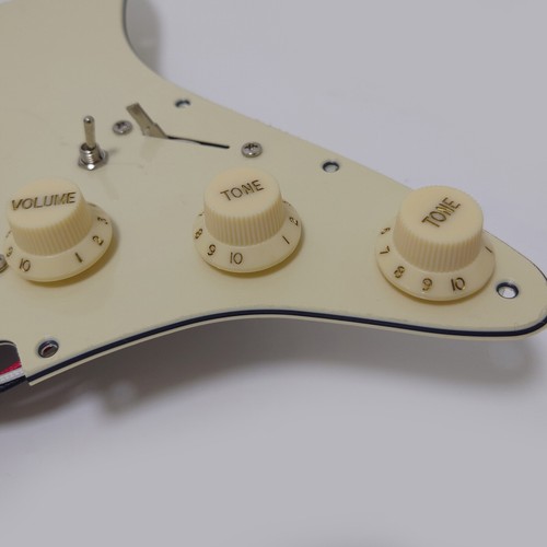 SSS vorverdrahtet geladenes Schlagbrett mit Single Coil Tonabnehmern für Fender Strat Gitarre - Bild 4 von 6