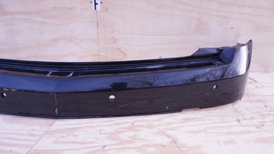 Cadillac SRX 2010-2016 parachoques trasero cubierta panel plástico fábrica 20835695 OEM Foto 3 de 4