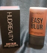 HUDA BEAUTY Easy Blur Natural Airbrush Foundation Niacinamide ~ Lava Cake 590R