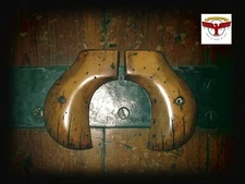 PIETTA THUNDERBALL; El Malo 2; 1851 1860 Yank / Navy / Army Snubnose ADI GRIPS