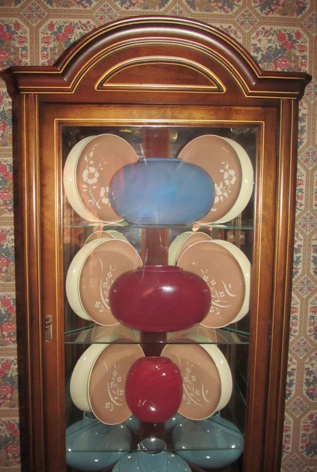 Antiguo capó iluminado esquina superior gabinete de China curiosidades adorno dorado mansión clásica  Foto 3 de 4