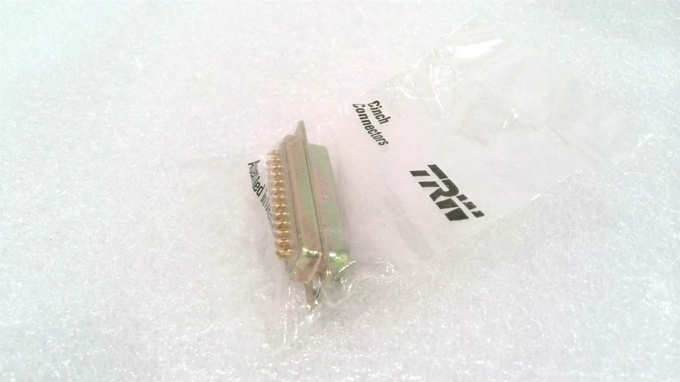 TRW DB-25P CINCH CONNECTORS WITH BRACKET MOUNTS AND SCREWS - Image 2 of 4