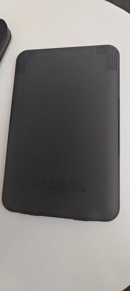 AMAZON KINDLE KEYBOARD D00901 3rd GENERATION EBOOK READER  - Image 3 of 4