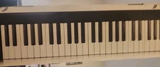 Music "Mobile Keys 4" Keyboard Controller Line 6 NIB NEVER USED .  (R108)