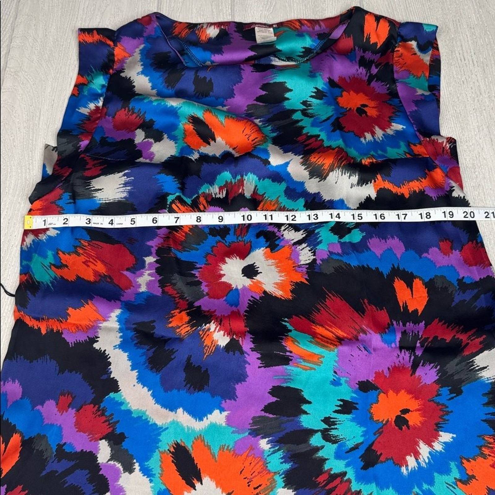 Large Multicolor Silvergate Silky sleeveless dress - image 5