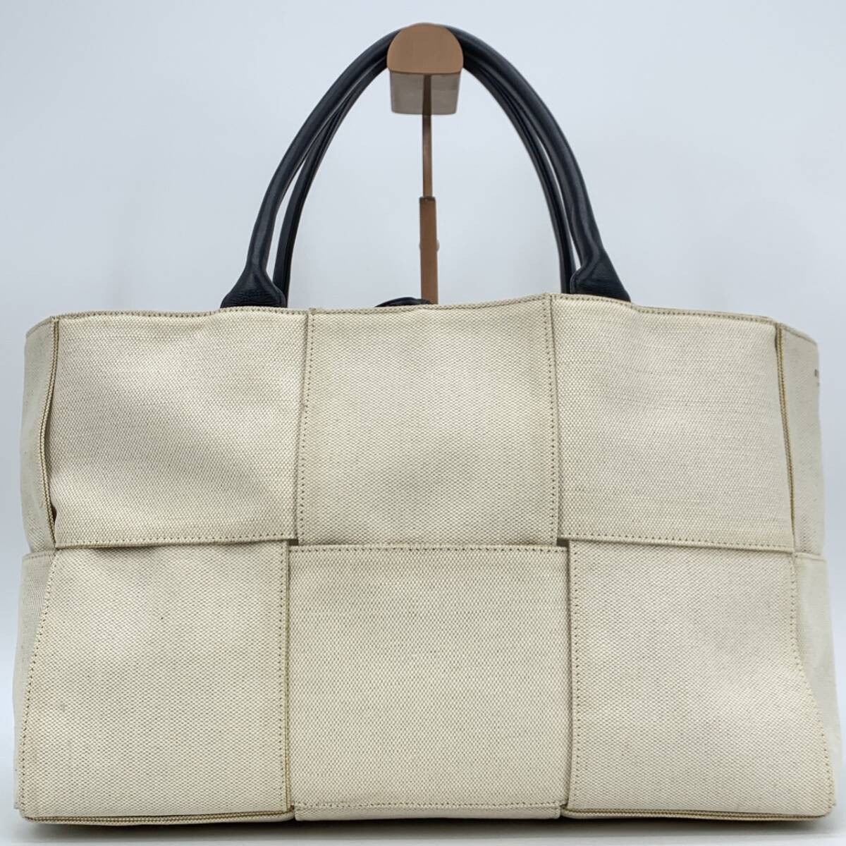 Bottega Veneta Medium The Arcotote Intrecciato Canvas Tote Bag thumbnail 2