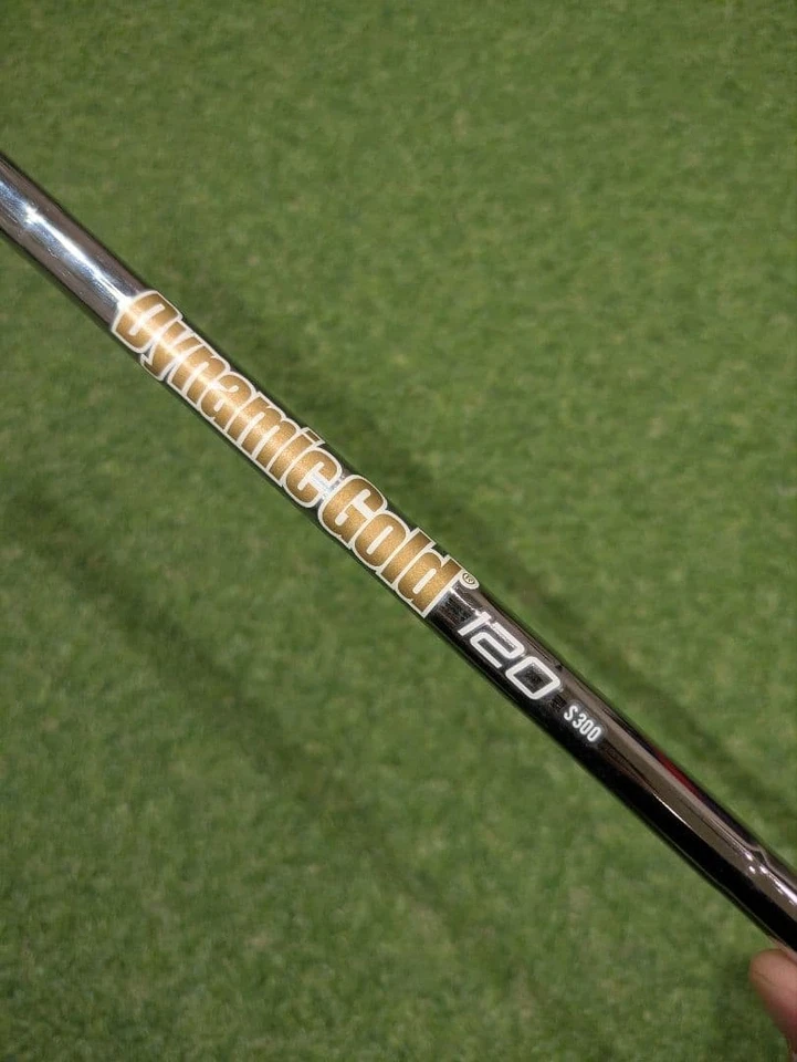 Cobra 4 Iron Dynamic Gold 120 S300 - Image 3 of 4