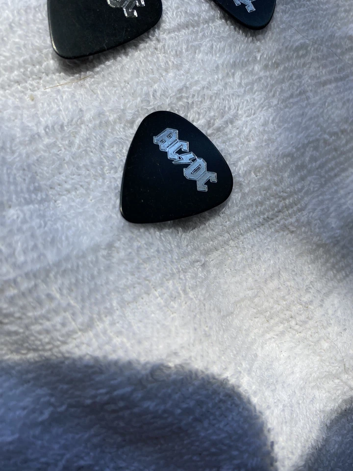 AC/DC Guitar Picks 5 Picks For $8 Lowest Price On eBay For The Real Deal Gear!!! - Image 3 of 4
