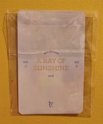 WONYOUNG (IVE) 2022 SG [ A RAY OF SUNSHINE ] PHOTOCARD