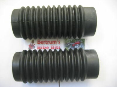 SUZUKI GT 750 GT750 KETTLE FORK GAITORS NEW UK