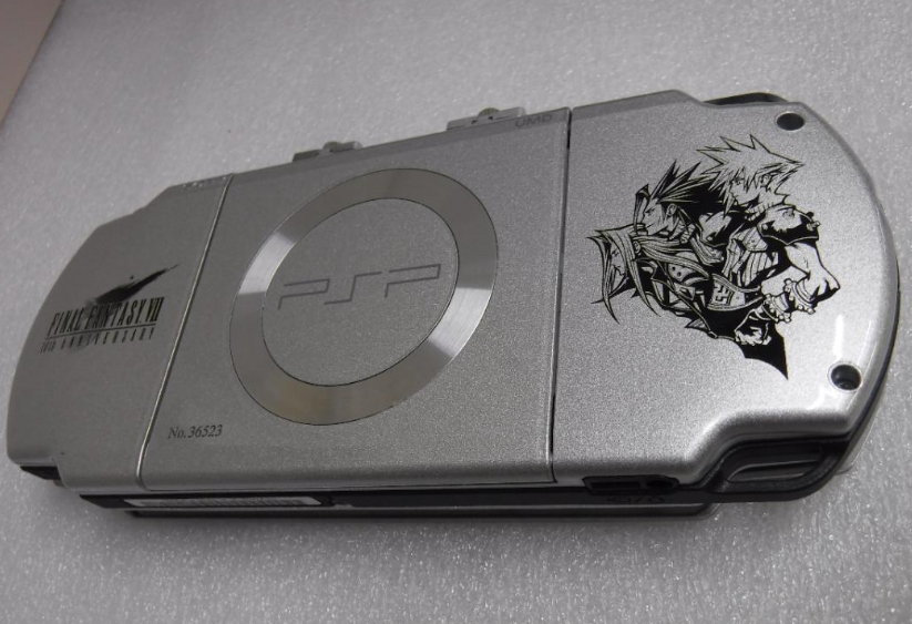 FF7 10th Anniversary Limited PSP PlayStation Portable - クライシス