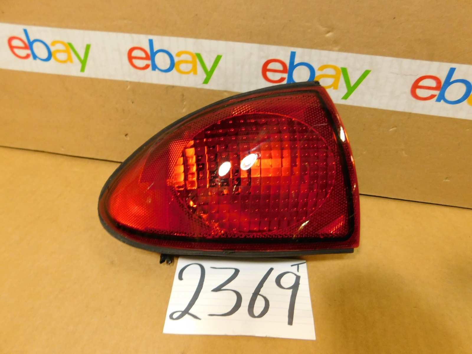 95 96 97 98 99 Chevrolet CavalierDRIVER Side Tail Light Used Rear Lamp #2369T
