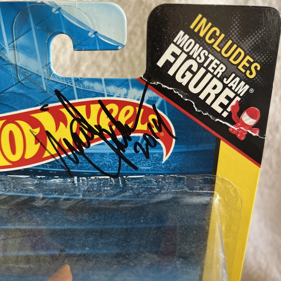 Hot Wheels Monster Jam Trucks Off Road Scooby-Doo caminhão e boneco novo 2014 assinado - Imagem 4 de 4