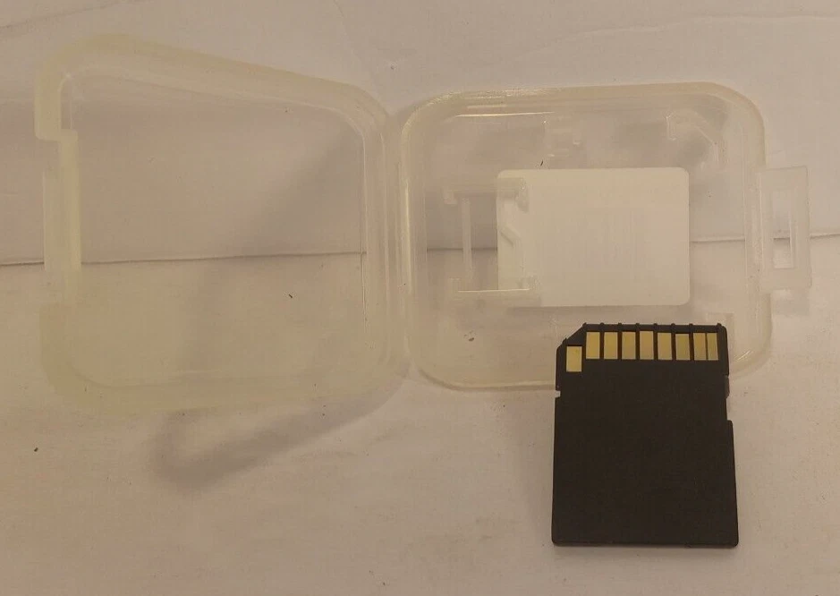 Adaptador de tarjeta Micro SD Patriot con estuche. Foto 4 de 4