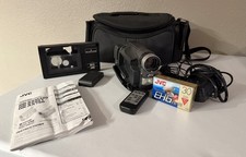 JVC GR-SX851U Compact VHS Camcorder Super VHS 300x w/Battery Case Tape  Charger
